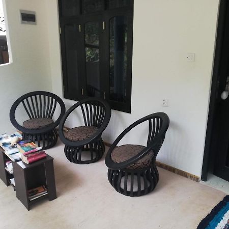 Sea Breeze Garden Hotel Tangalle Kültér fotó